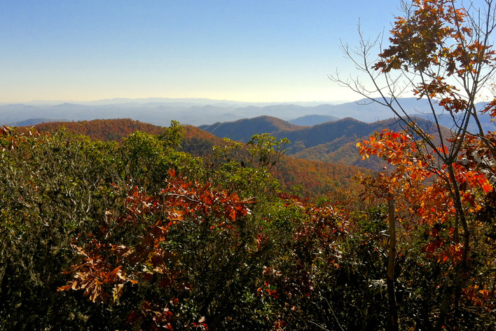 Fall in the Blue Ridge mountains. Calm Cradle Photo & Design