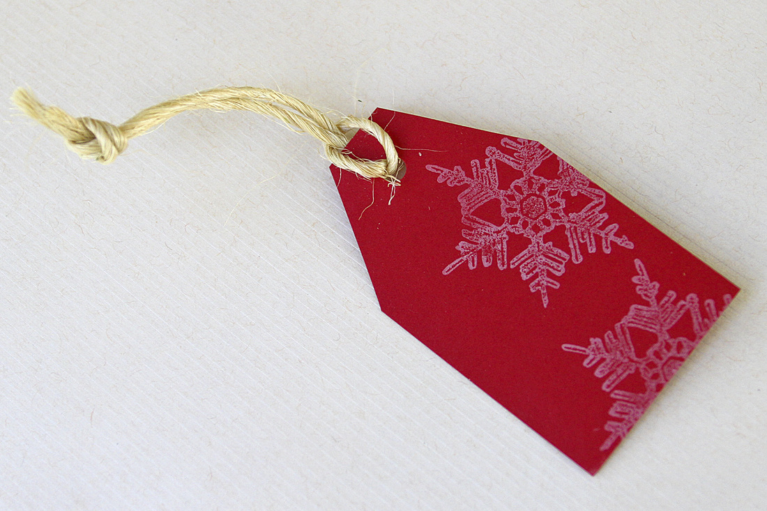 DIY holiday gift tags. Snowflake. Calm Cradle Photo & Design