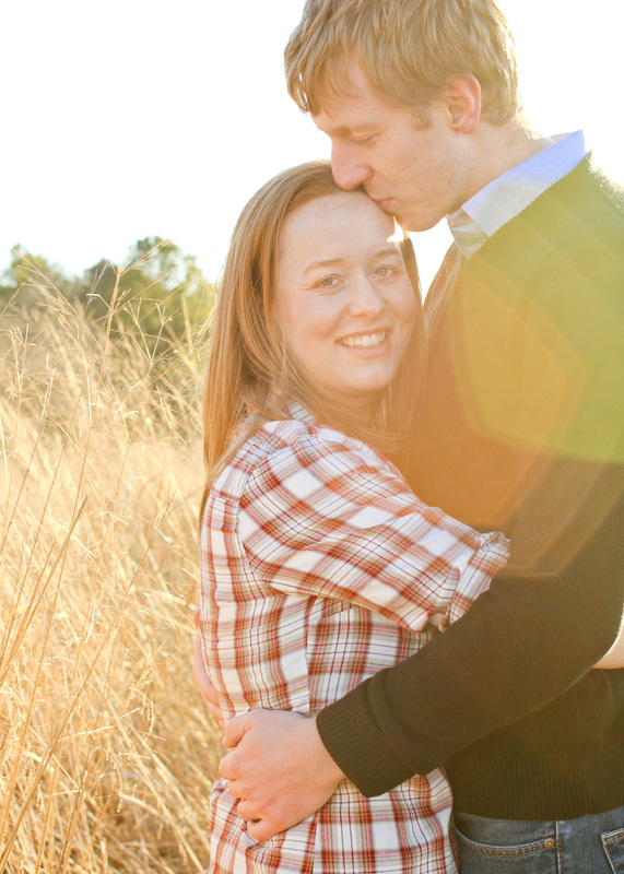 Portraits: Winter engagement photo session in tall grass. By Calm Cradle Photo & Design #engaged #engagement #tallgrass