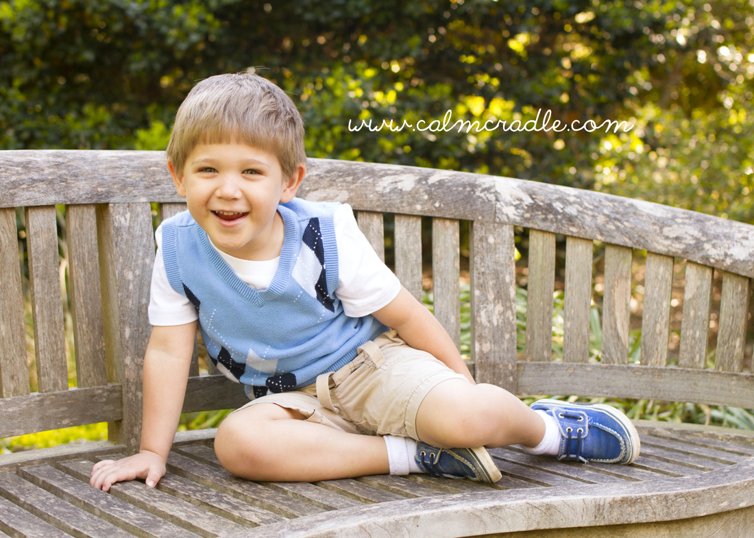 Portraits: 4-year-old boy at the arboretum. Photography by Calm Cradle Photo & Design