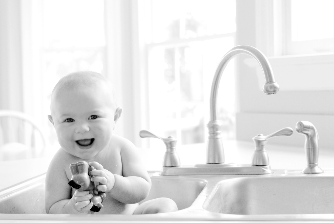 Baby portraits in sink. 7 months. Calm Cradle Photo & Design