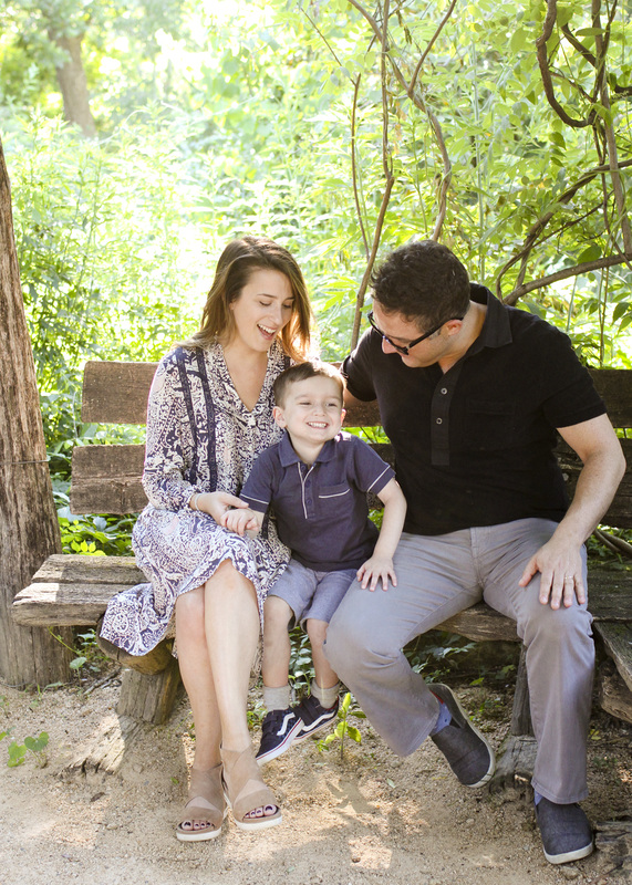 Lifestyle portraits: Family session at the Coker Arboretum (Chapel Hill, NC). Photography by Calm Cradle Photo & Design