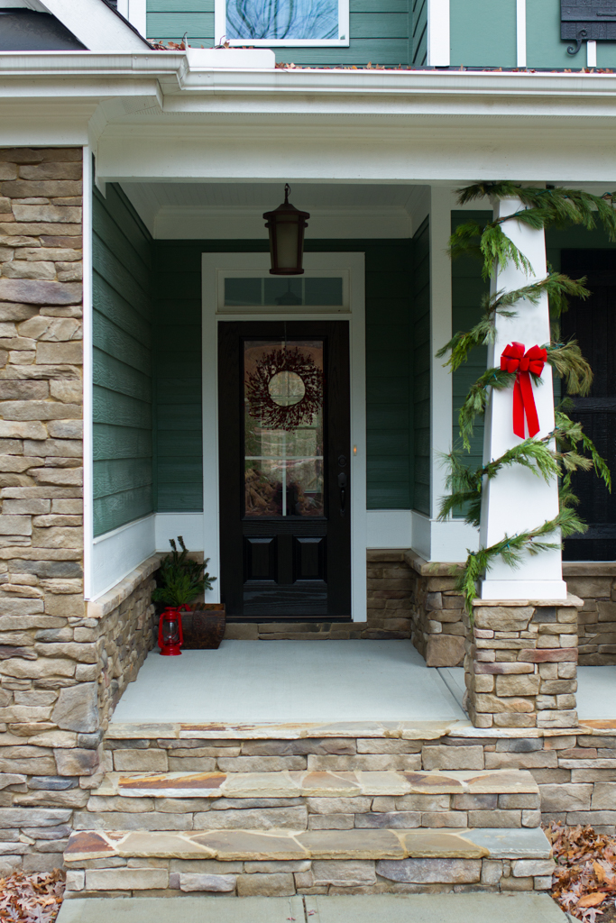 Holiday front porch tour. Christmas decor (red and white). By Calm Cradle Photo & Design